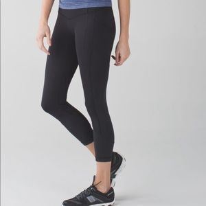Lululemon All The Right Places Crop size 10